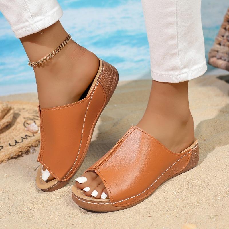 

Wedge heel thick-soled slippers women s large size round head casual one-pedal solid color wedge heel cool slippers women s outer wear 35