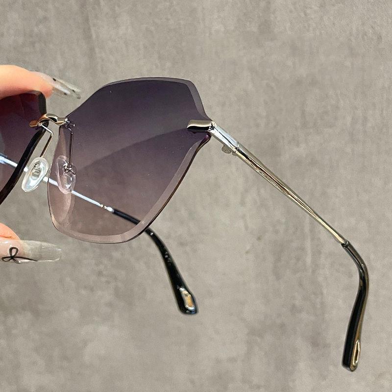 Vintage Round Sunglasses for Women Men Polygon Sun Glasses Female Circular Eyewear for Male Female Eyeglasses