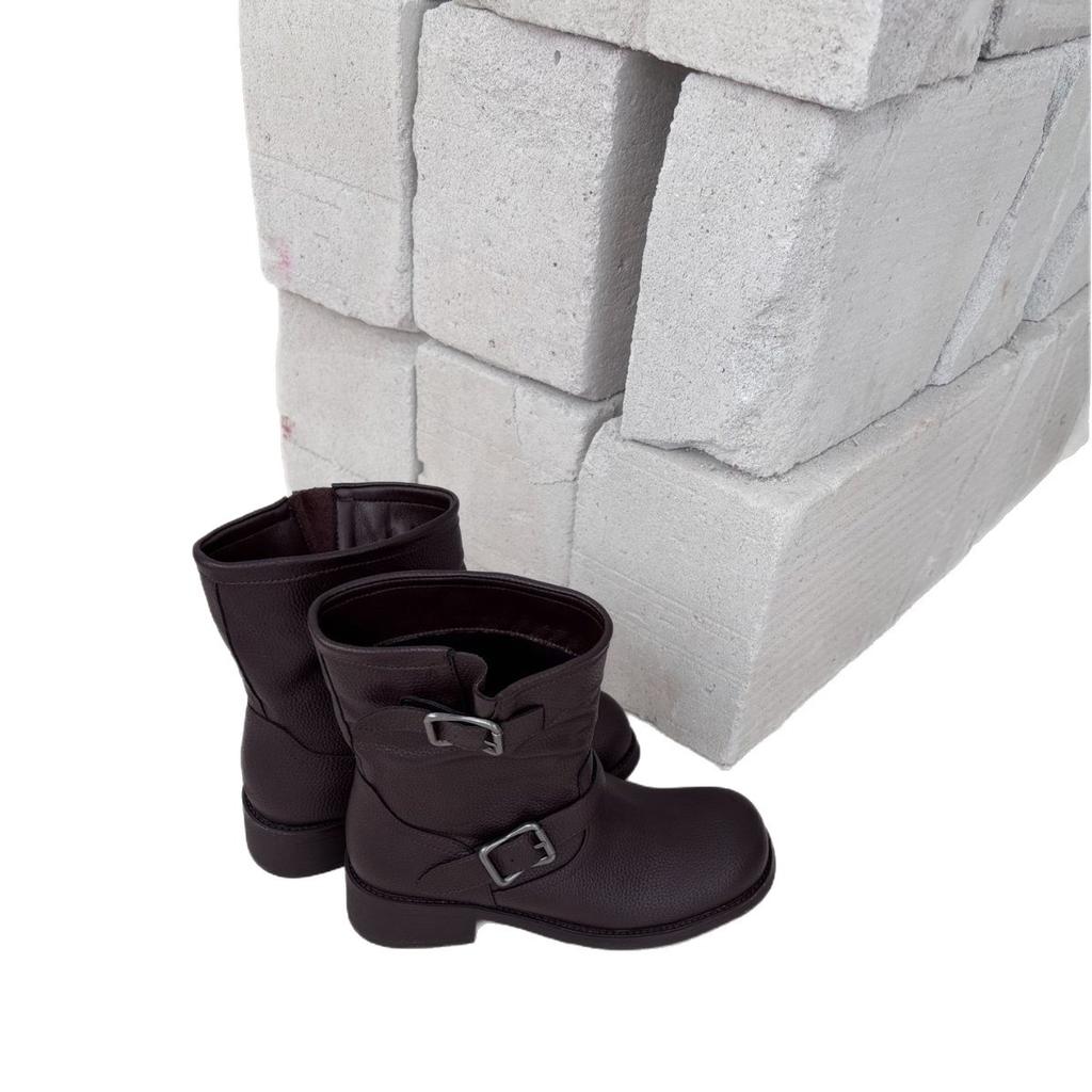 2025 autumn and winter round head thick heel short boots versatile and thin sleeve locomotive boots belt buckle cowboy boots