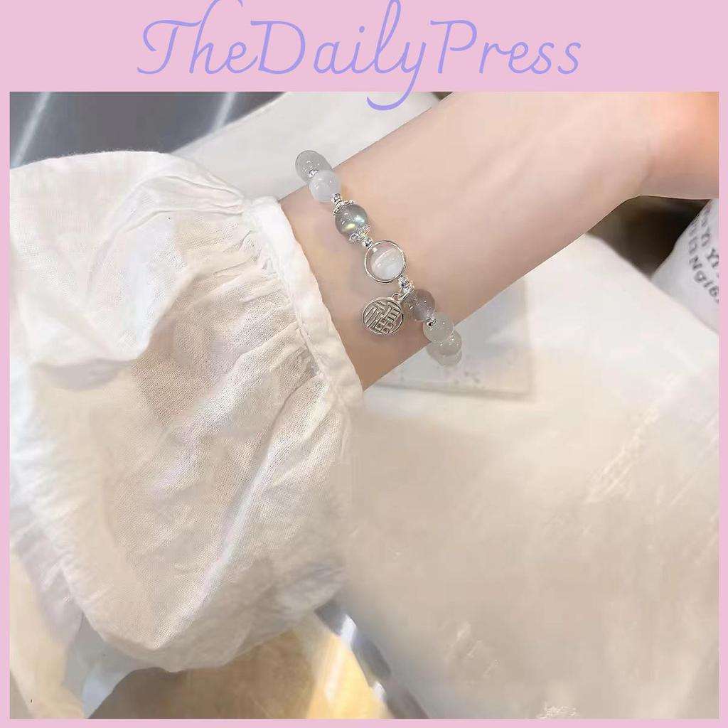 Sophisticated Cat's Eye Crystal Bracelet For Women 2024 Summer Stylish Design