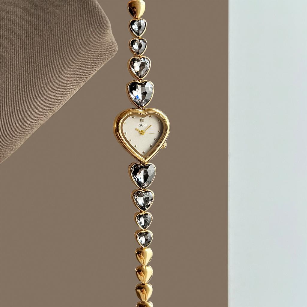 Y2K Retro Liebe Damen Armbanduhren Mode Eingelegte Edelsteine Herz Edelstahlarmband Wasserdicht Quarz Damen Uhr Geschenk