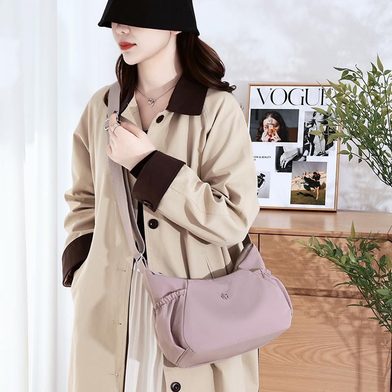 Nylon Shoulder Bag Lightweight Crossbody Bag Large Capacity Women's Bag