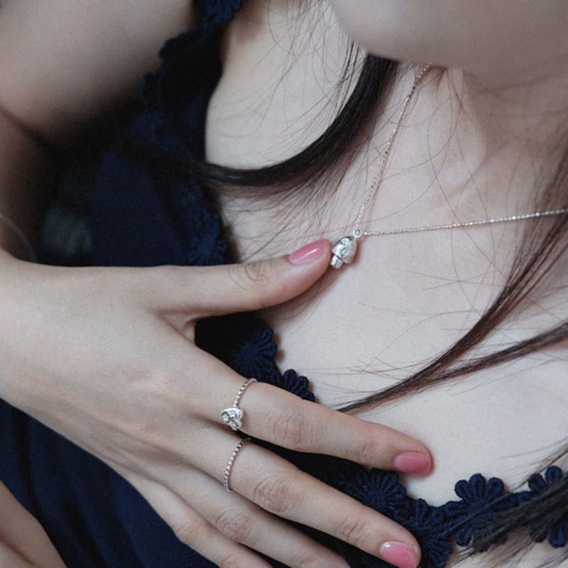 

reinheart Mini mushroom necklace 47cm