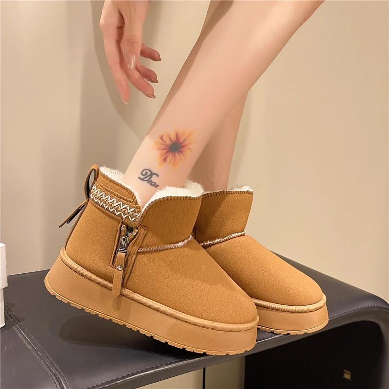 Fashion Snow Boots Women's 2025 New Winter Velvet Thickened European Station Platform Inner Heightened Cotton Shoes