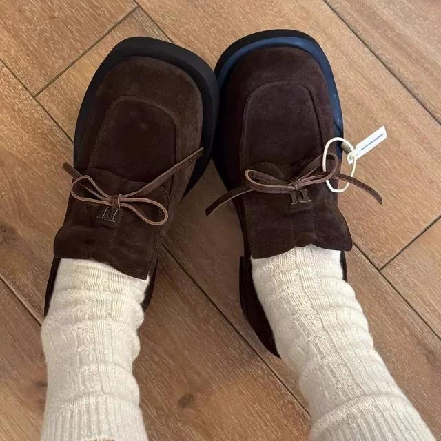 

Leather British style niche square head polished bow loafers women s spring, autumn and winter new thick heel small leather shoes single shoes 40