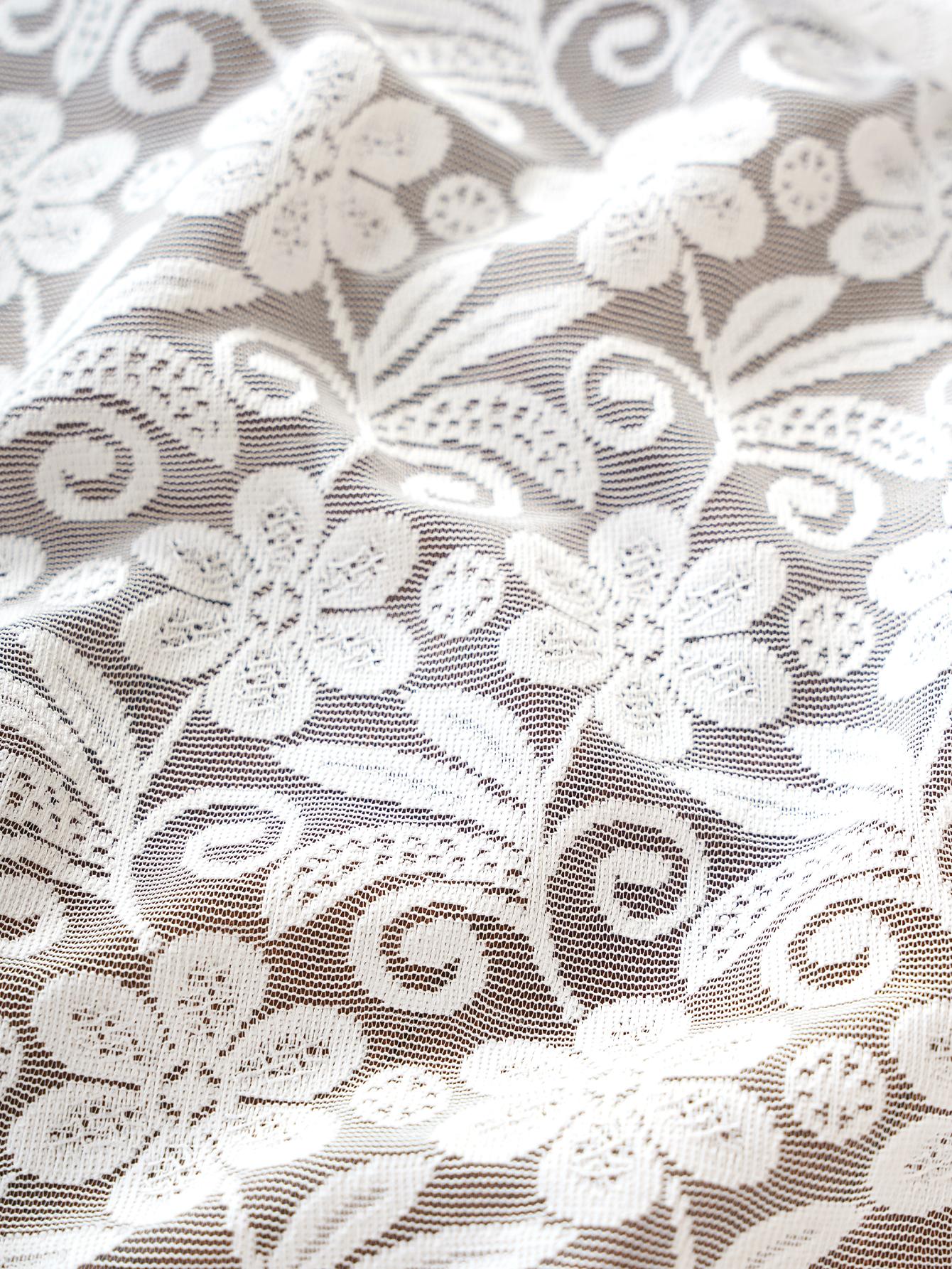 

American Style Fresh Living Room Tablecloth Tea Table Cover Lace Design Non-Slip Beautiful Tablecloth For Dining Table 135x180cm білий