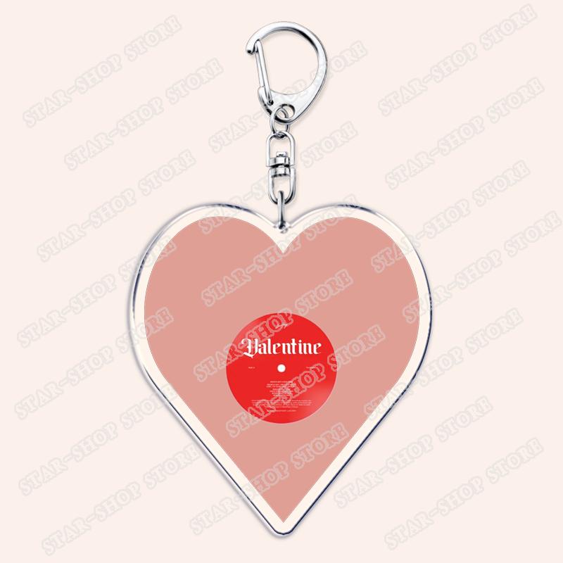 Aesthetic Indie Red Record Music Keychains for Women Accessories Bag Retro Vinyl Label Player Key Chain Fans Gifts Keyrings