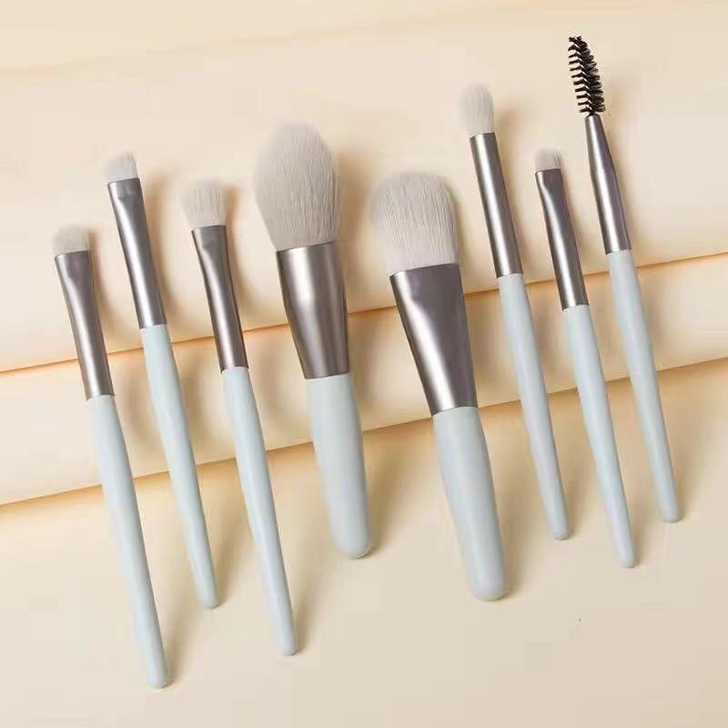 Mini Portable 8Pcs Makeup Brush Set Soft Synthetic Bristles Cosmetic Brushes with Storage Bag for Trip Outdoor Use