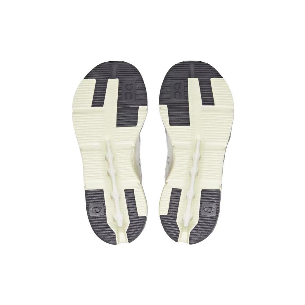 On Running Cloudnova Undyed White Seedling 26.98226