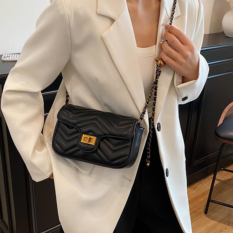 Rhombus Embroidery Thread Small Gold Ball Chain Bag Women's New High-end Shoulder Messenger Bag Small Square Bag