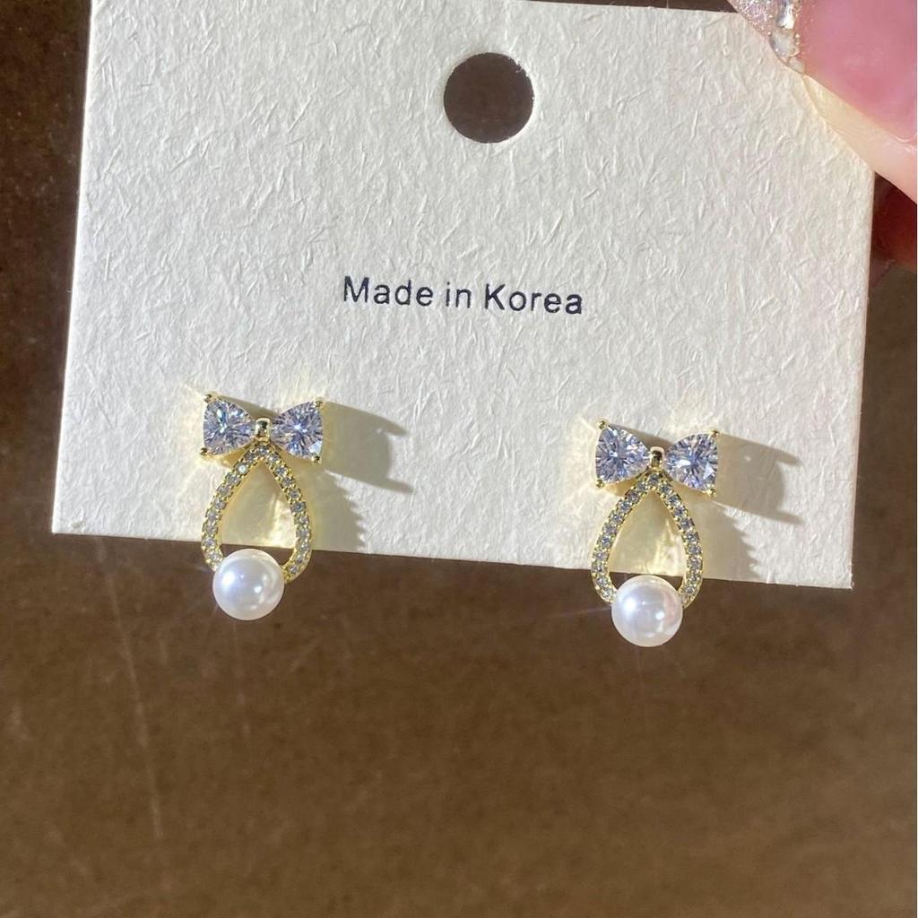 Exquisite Zircon Bow Pearl Stud Earrings: High-End, Versatile, Fashionable Lady Jewelry