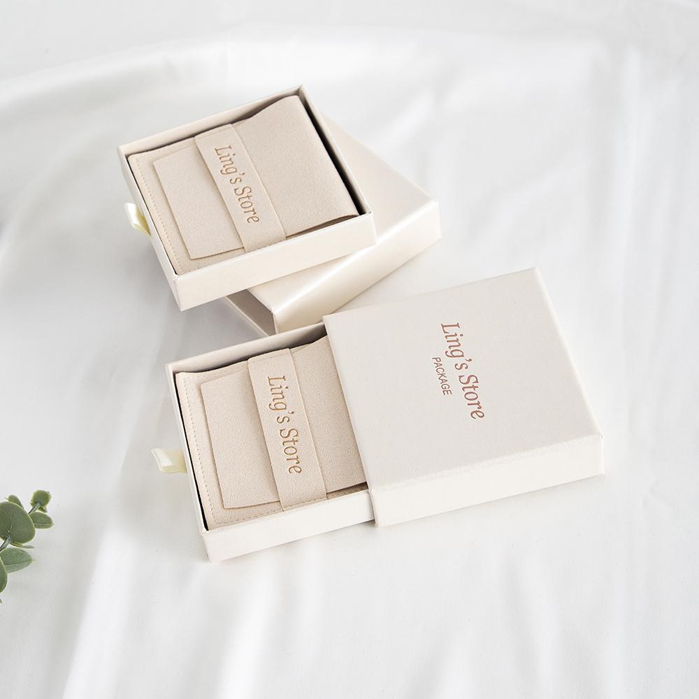 24/50/100Sets Custom Logo 9x9x2.5cm Jewelry Drawer Box 8x8cm Microfiber Strip Bags Can Debossed Logo For Earrings Rings Necklace