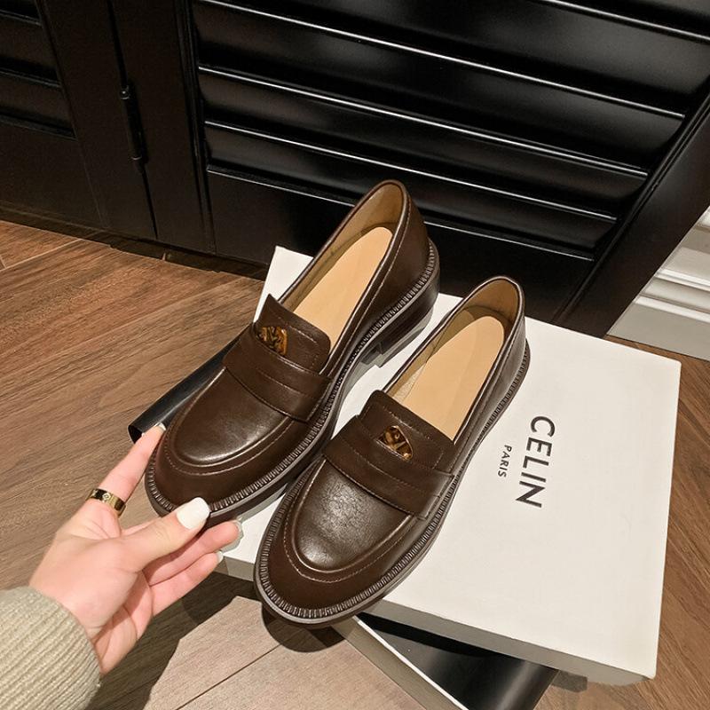 

Spring and Autumn thick-soled non-slip leather loafers cover feet fashionable sheepskin women s shoes wear leather black women s single shoes 40 коричневый