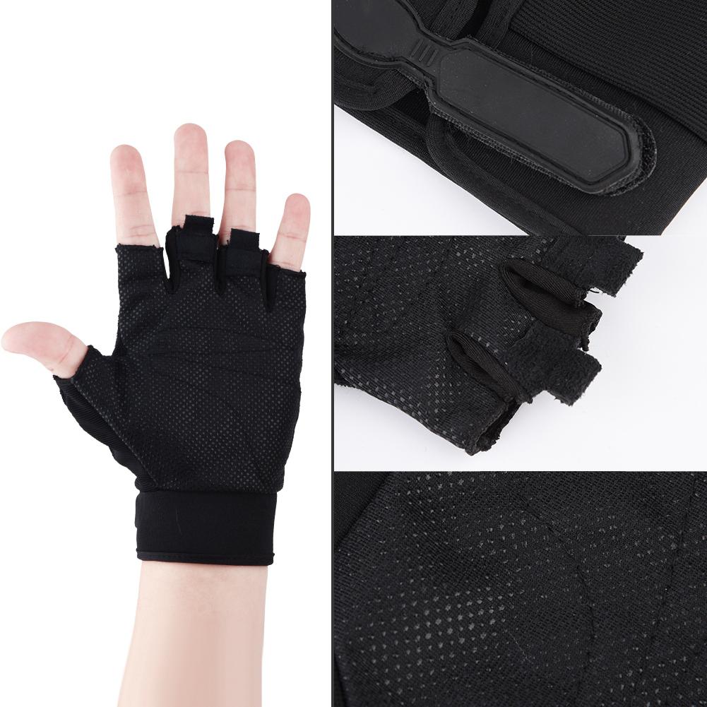1 Pair Breathable Anti Slip Half Finger Gloves for Outdoor Cycling Climbing Sports(Black)