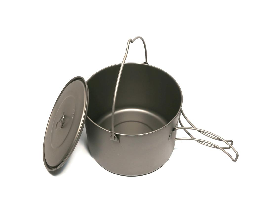 TOAKS Titanium 1600 ml Pot with Bail Handle by TOAKS