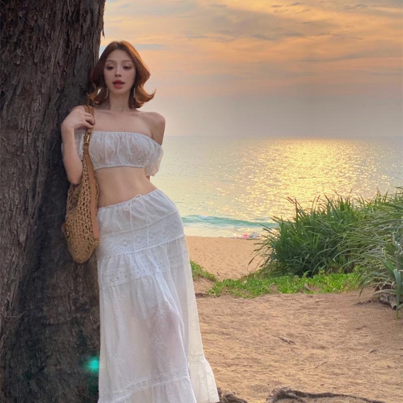 

Seaside Vacation Two-piece Suit Women s Summer Sexy One-word Shoulder Tube Top White High-waisted Skirt L білий