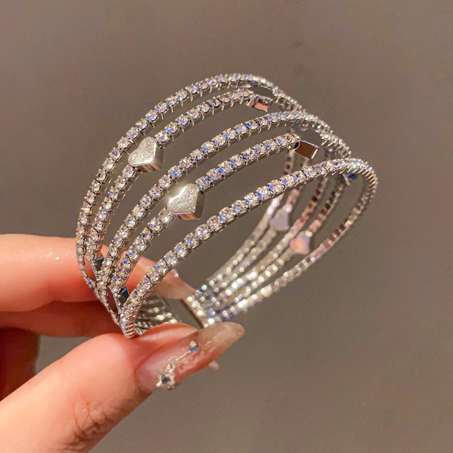 Damska Bransoletka Minimalistyczna Wysokiej Klasy Wklęsła Nieregularna: Europejska i Amerykańska Nisza Zimny Styl Bransoletka