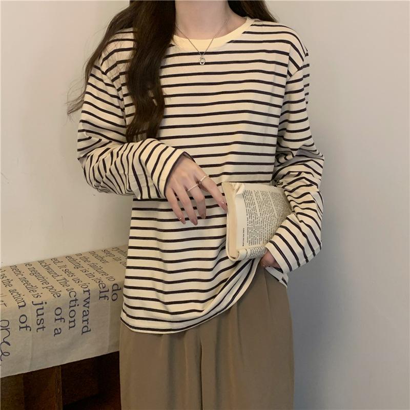 T-shirt a manica lunga con scollo rotondo da donna abbigliamento autunnale nuova versatile a righe sottile e larga maglia di base top interno casual