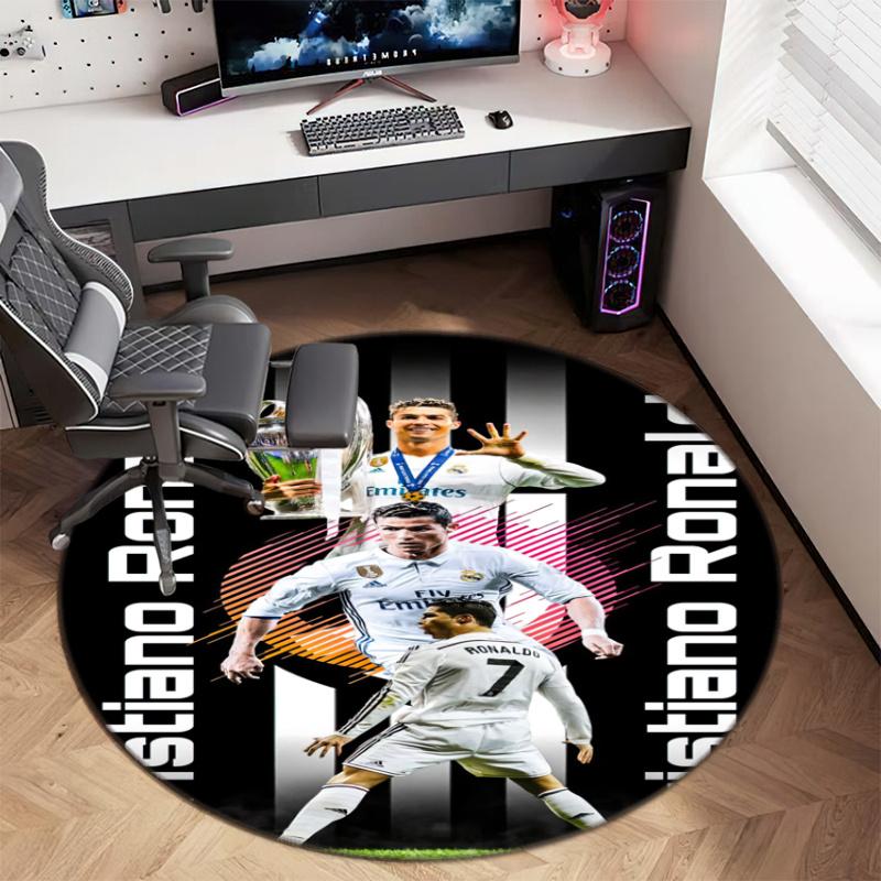 Former FC Barcelona player Cristiano Ronaldo plays for Al-Nassr FC round rug Home Soft Decorative Anti slip Table and Chair Carpet H18