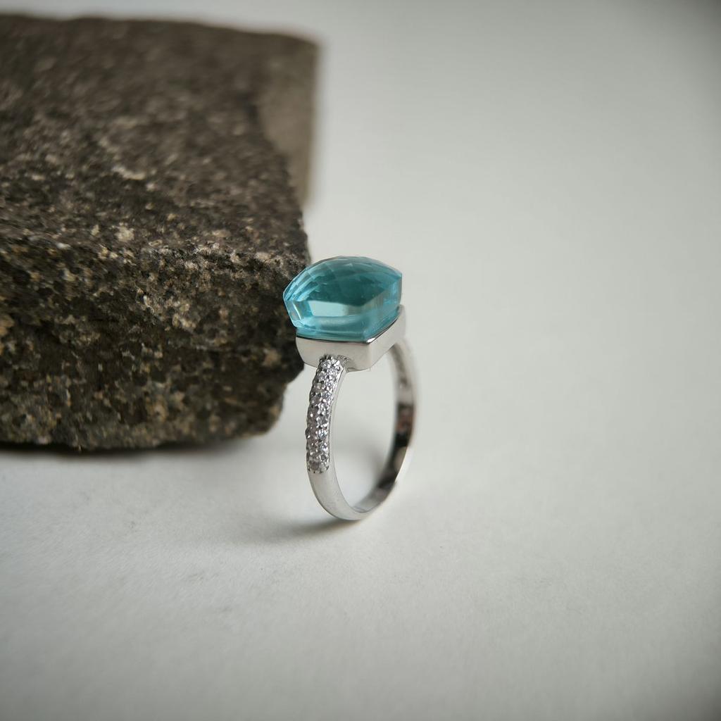 Silver Ring with Cubic Zirconia, Product Weight 3.58 G (2177203)
