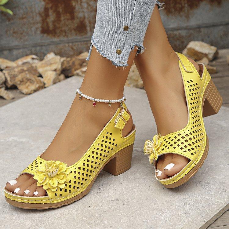 Large Size Floral High-heeled Sandals for Women Fashionable and Casual Buckle with Solid Color Roman Sandals