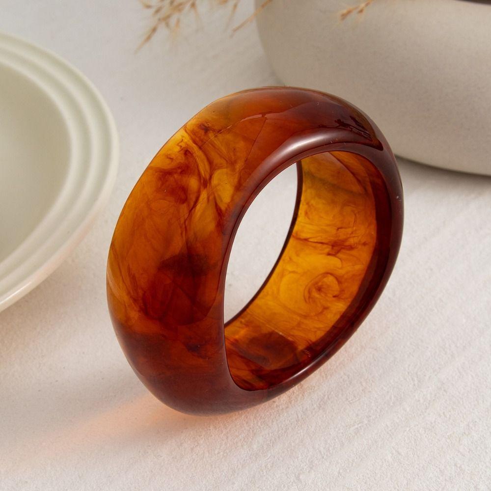 

Dopamine Style Glitter Acrylic Bangle Retro Geometric Irregular Bangle Girls янтарь