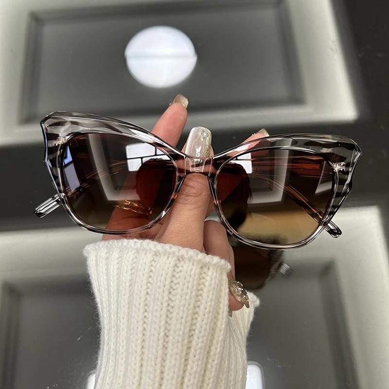New Fashion Cat Eye Sunglasses Women Luxury Sun Glasses Female Brand Designer Cateye Gradient Mirror Vintage
