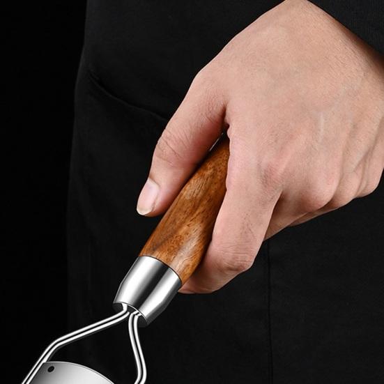 Rostfritt Stål 304 Rivjärn med Halkfritt Handtag Multifunktionell Ost Choklad Citron Zestare Muskot Ingefära Rivjärn Lätt att Rengöra Diskmaskin