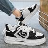 Pánský trend obuvi Nové všestranné sportovní boty na prkno Zvyšující výšku Ležérní design s barevným blokováním Vulkanizovaná obuv Zapatos Hombre
