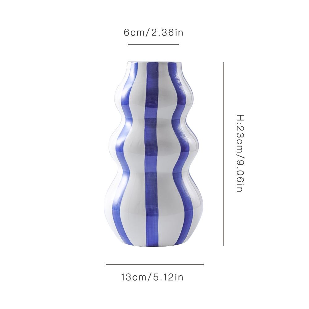 Vase Céramique Minimaliste Nordique à Rayures - Ornement Peint à la Main pour Arrangements Floraux Créatifs dans Décoration d'Intérieur Haut de Gamme.