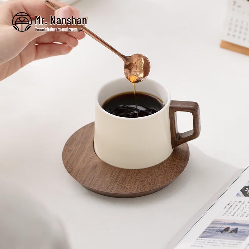 Mr. Nanshan Ceramic Coffee Mug Set