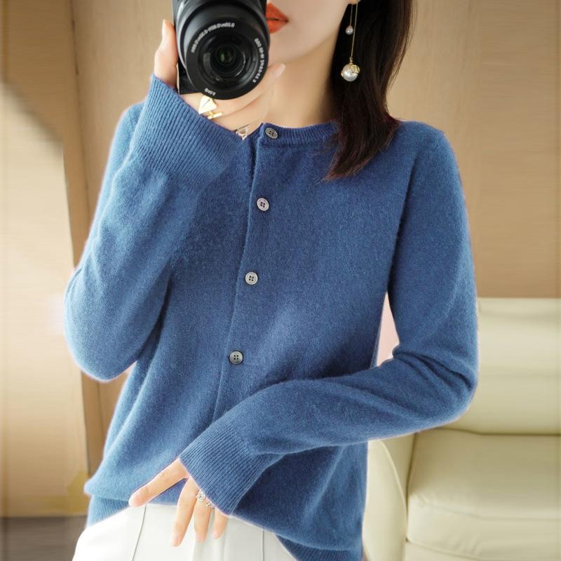 Damen Cardigan mit langen Ärmeln Rundhalsausschnitt Eleganter Strick Cardigan Pullover Einfarbige Einreiher Frühling Herbst Oberbekleidung