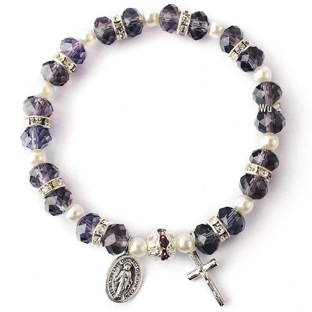 Határokon átnyúló európai és amerikai csúcskategóriás fehér kristály gyöngyös karkötő: Kiváló divattervezés rugalmas kötéllel.