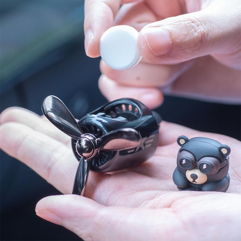 Perfume Diffuser Decor Cute Bear Piloting Vent Air Freshener Auto Accessories Solid Perfume Gifts for Family Colleagues