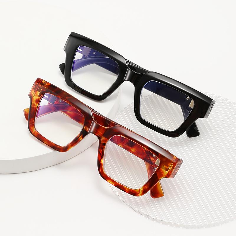Stylish Anti-Blue Light Square Frame Reading Glasses - Color Block Trend, Versatile and Fashionable Design