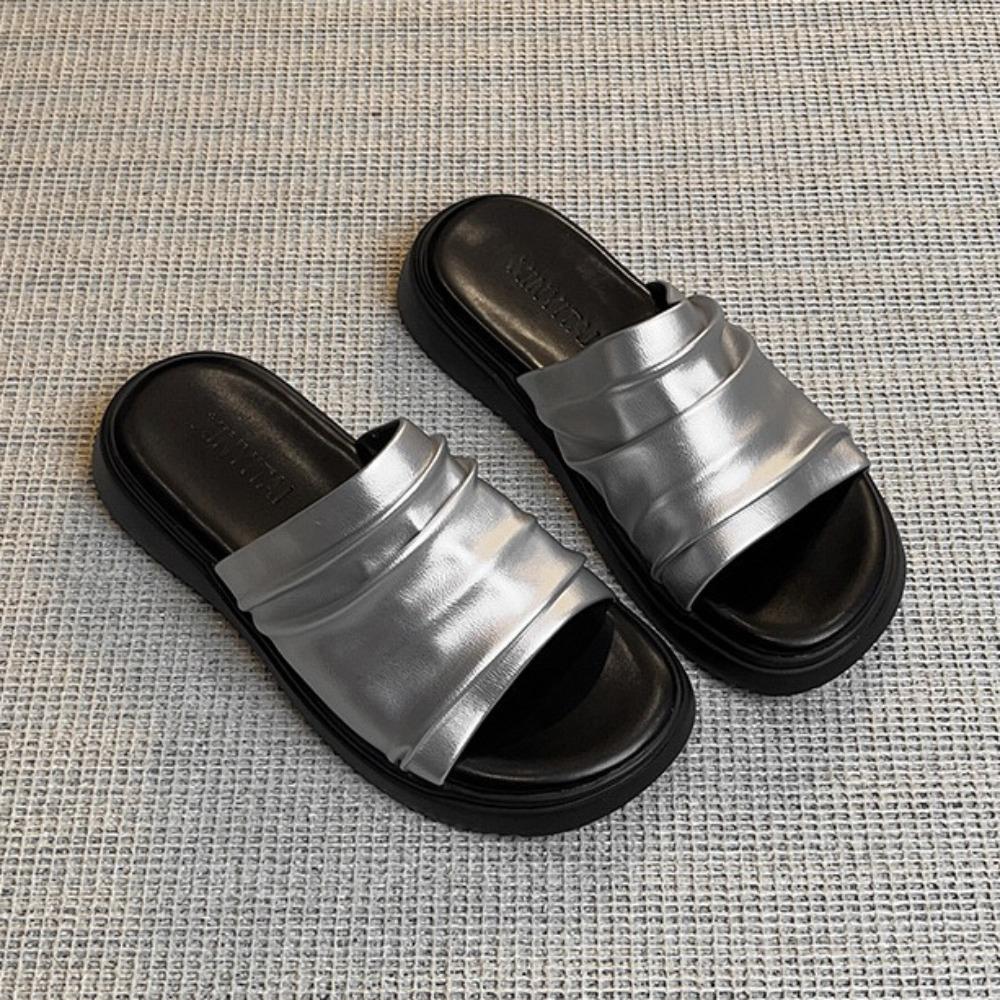 Flat Slipper Women's 2026 Summer New Solid Color Pleated Breathable Thick Sole Casual Versatile One-piece Fashion Slipper Women