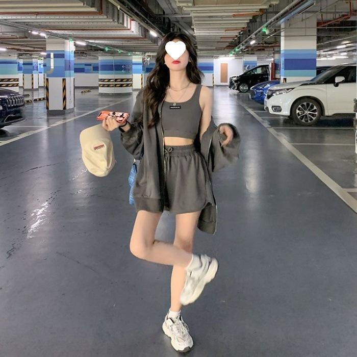 Летний модный повседневный спортивный костюм-худи с шортами для женщин M серый