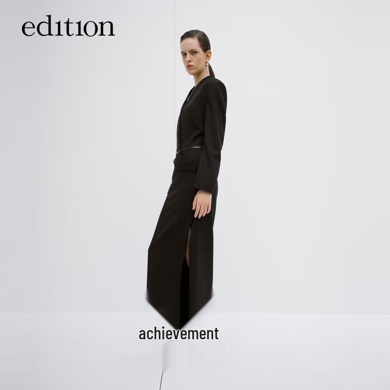 

Женское осеннее платье-пиджак S