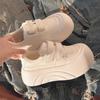 Grote kop casual kleine witte schoenen dames nieuwe lente studenten niche verhogende plateauzolen klittenband platform broodschoenen