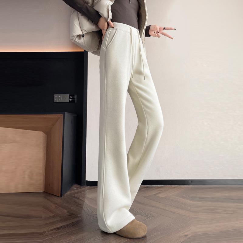 

High Waist Velvet Lambswool Flare Pants, Winter 2026 Collection - Women s Soft Drape Micro Flare XL абрикосовий