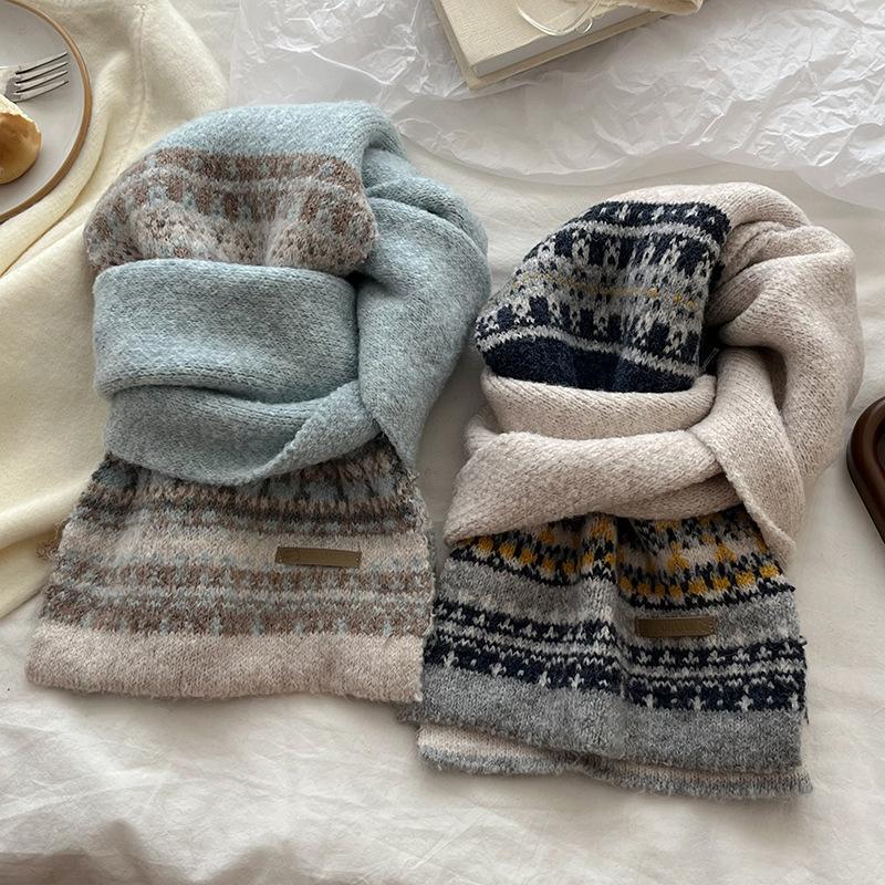 Fair Island Green Christmas Knitted Scarf Atmosphere Women's Autumn and Winter Thickened Warm Versatile Student Neck Scarf