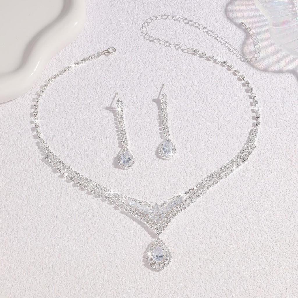 Elegant Bridal Zirconia Necklace & Earrings Set - Light Luxury Design.