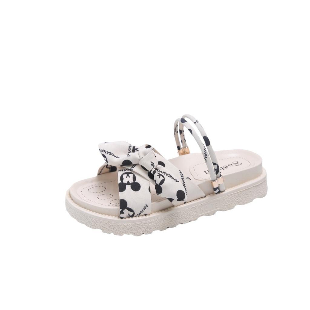 Internet celebrities with skirts wear cool slippers women's new fashion thick bottom roman two wear beach one-word drag tide