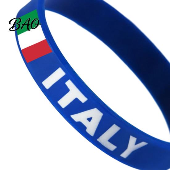 Braccialetto da Polso Calcio in Silicone per Bambini e Adulti, Braccialetti Regolabili con Bandierine Nazionali e Fascia Traspirante con Chiusura a Scatto per Eventi Sportivi,