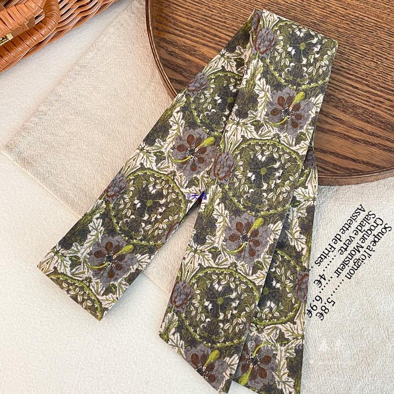 Vintage Mori Style Silk Scarf for Women - Autumn Print, Long Neck Accessory, 2025 Collection