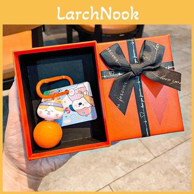 Creative Silicone Keychain Featuring Rotating Sports Animals Perfect For Couples Gifts