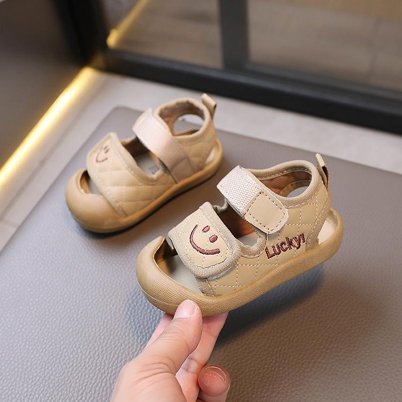 Summer closed-toe toddler sandals0-2Smiling little child's shoes, baby shoes, anti-kick shoes for boys and girls, infant shoes