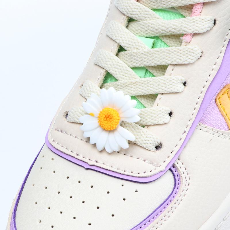 1 Pcs Chrysanthemum Sunflowers Shoes Charms Clip Little Daisy Flower Shoelaces Decoration Garden Shoe Accessories Buckle Women