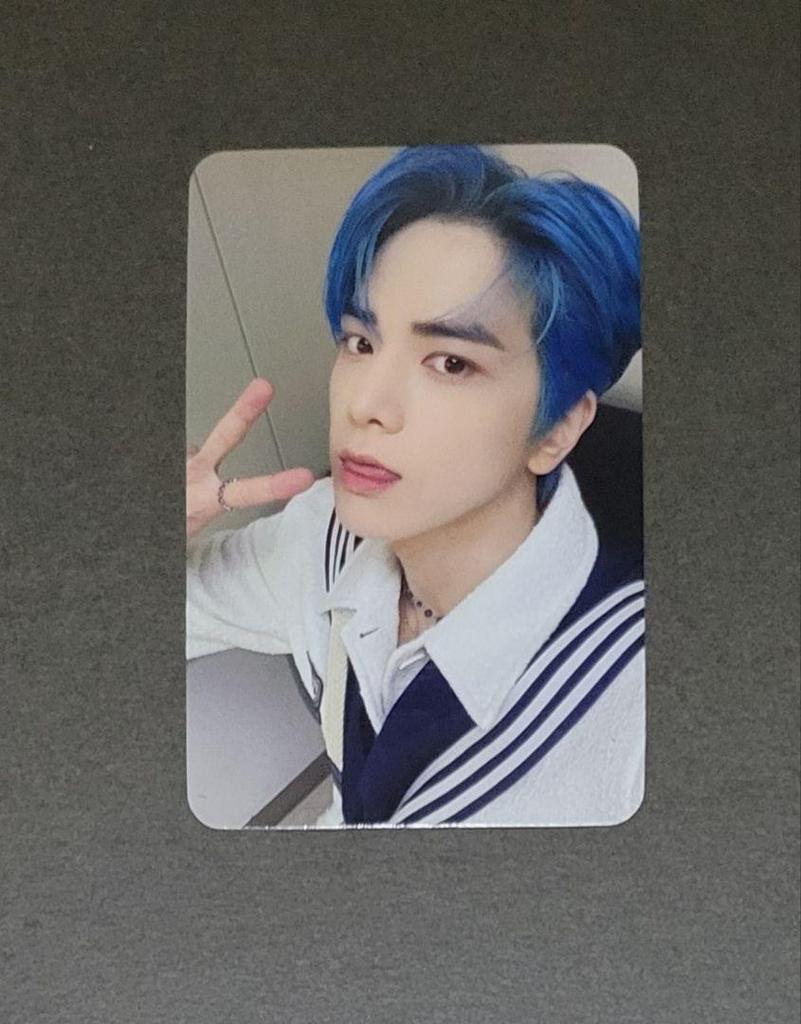 [USED] THE BOYZ BE AWARE LAKIDORO YONGHOON