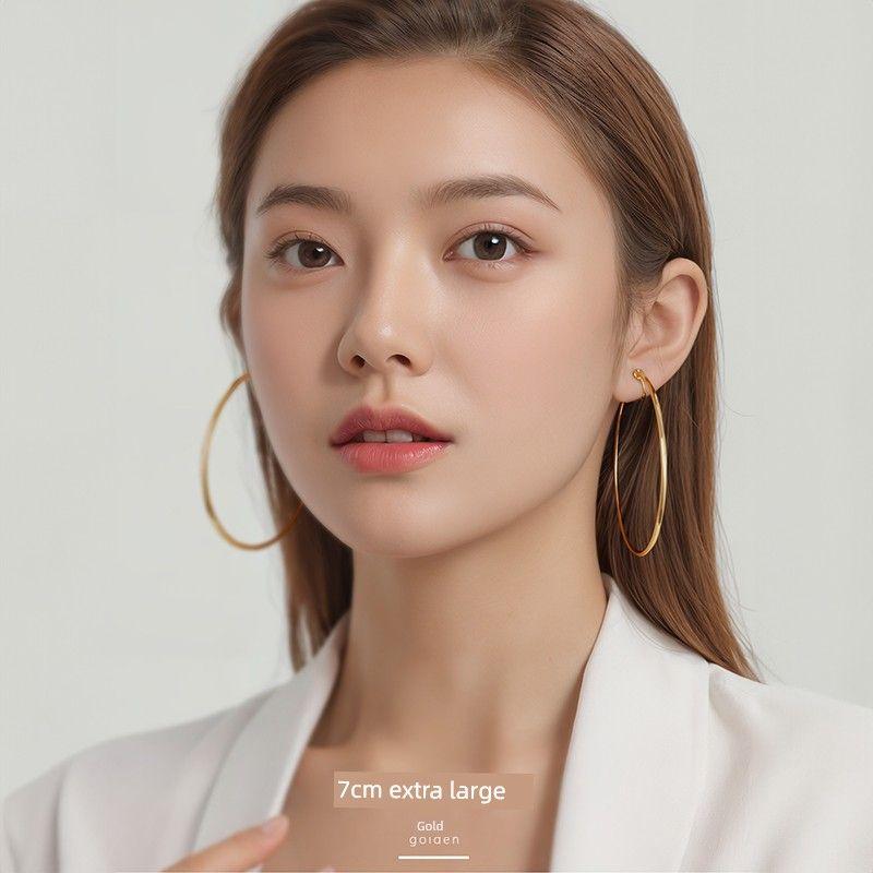 Do Not Pick Face Shape Fashion Wind Ear Clip High-Key Dignified Simple Bracelet